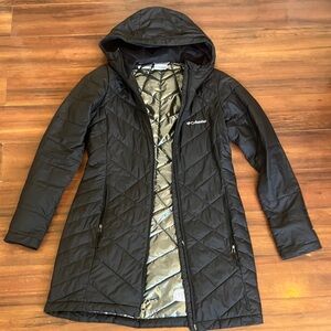 Columbia Women's Black Hooded Ski Jacket
